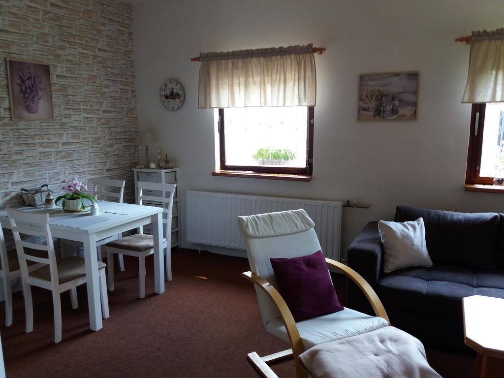 Rekreační domek Nový Bor Exterior foto